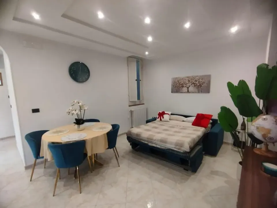 Photo 2 of 10, A casa di cri