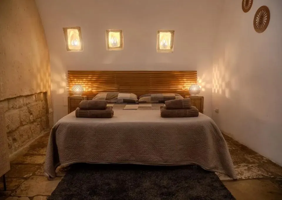 Photo 5 of 10, Bari Vecchia Suite