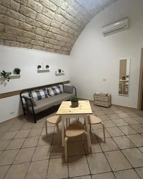 Photo 8 of 10, Bari Sweet Home 45