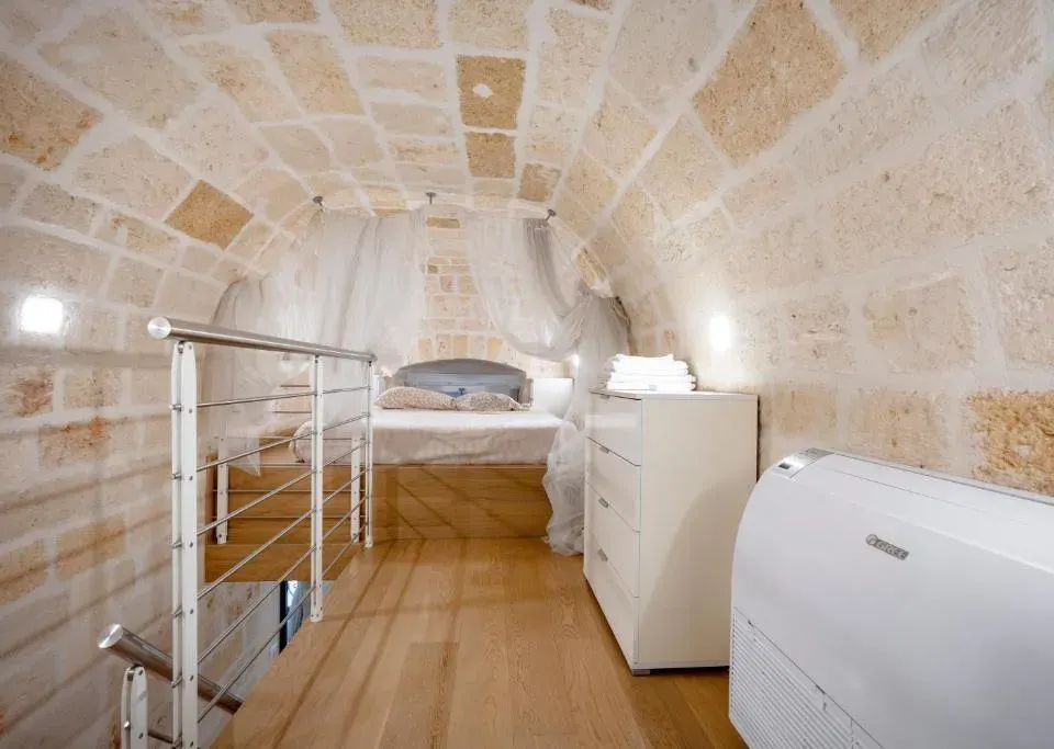 Photo 3 of 10, Rosato 31-loft Vista Mare