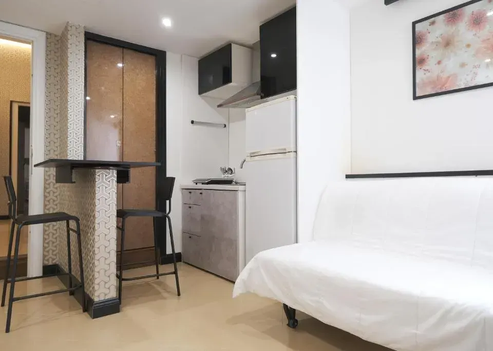 Photo 9 of 10, Apartment Rojange