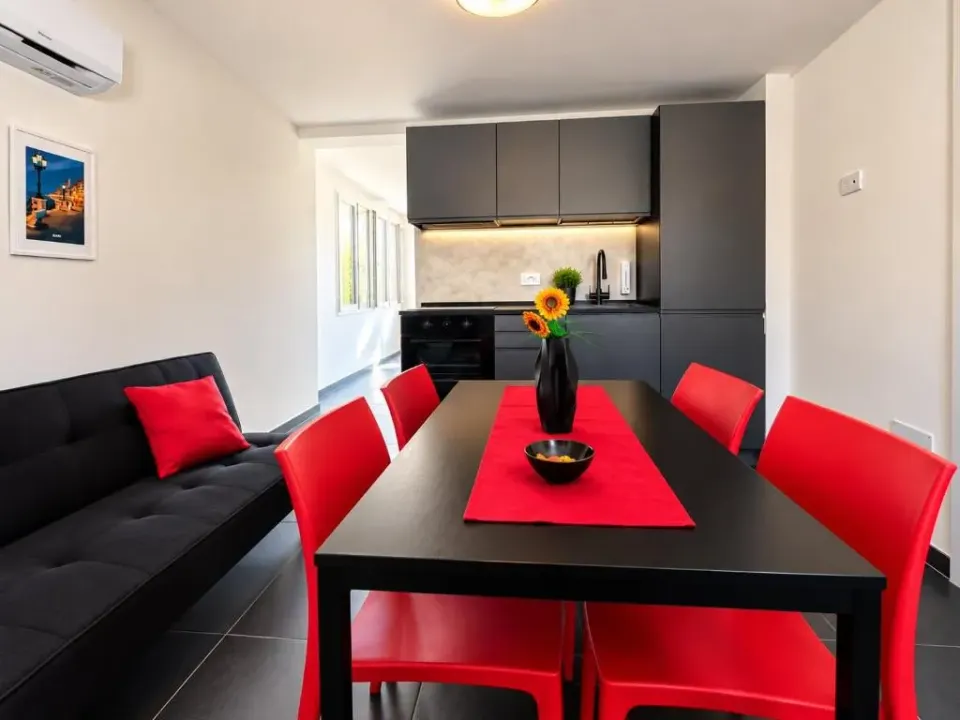 Photo 6 of 10, Sirio Luxury Home