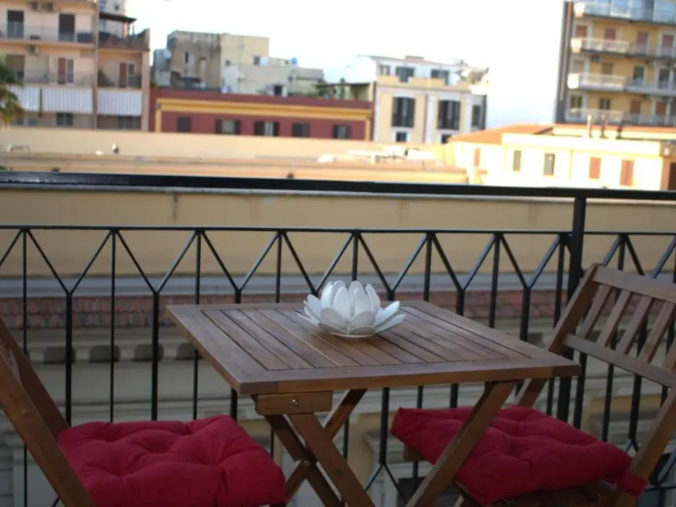 Photo 9 of 10, Flavio's home