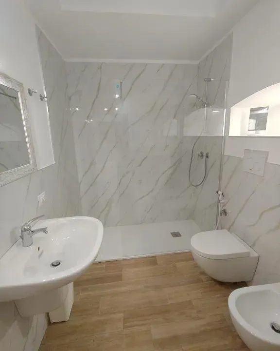 Photo 6 of 10, CORAL apartment