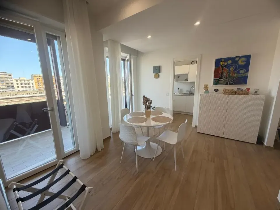 Photo 9 of 10, Di Passaggio Apartment