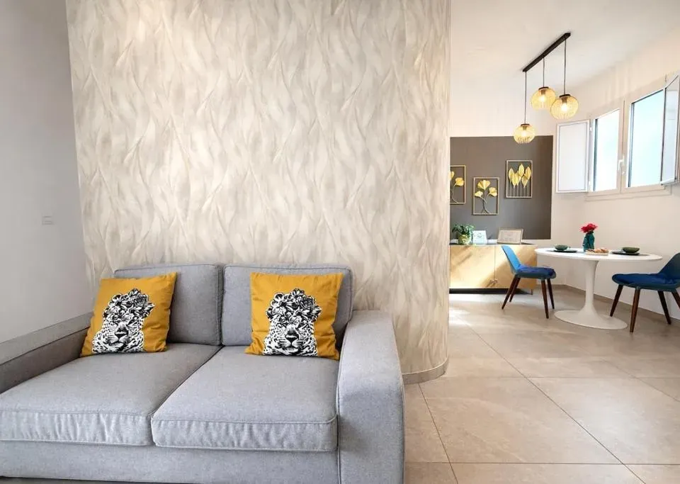 Photo 4 of 10, Apulian Tree Apartment