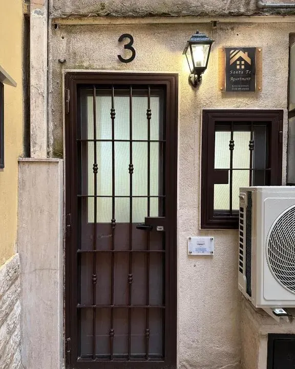 Photo 6 of 10, Santa fe apartment