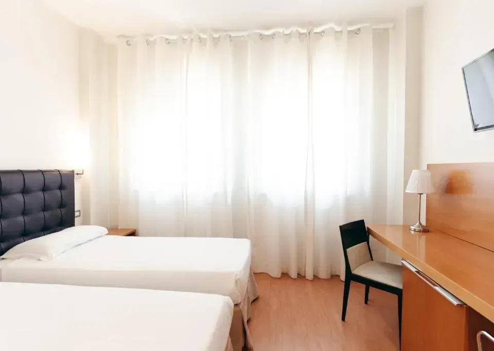 Photo 9 of 10, Hotel Excelsior Bari - by Farace Hotels