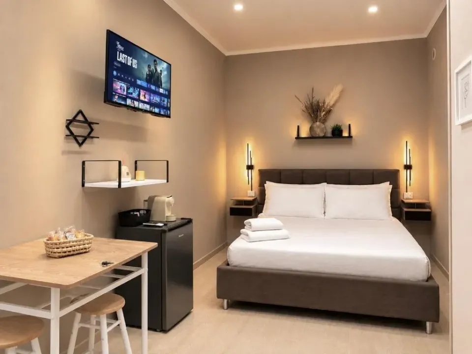 Photo 2 of 10, Svevo Suites