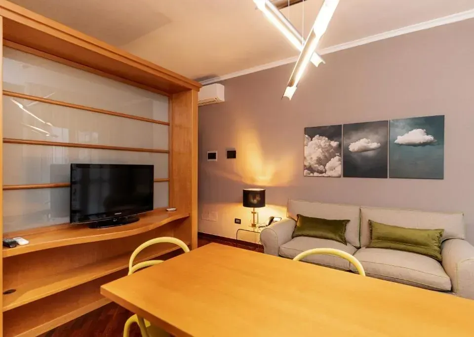 Photo 8 of 10, Apulia Re' Aparthotel & Suites