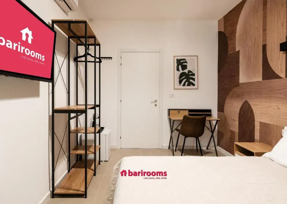 Photo 7 of 10, Barirooms - Crisanzio Suites
