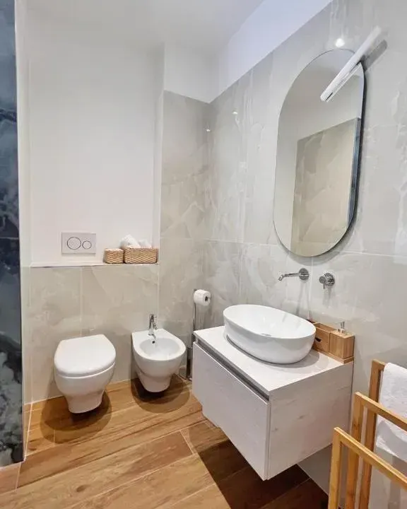 Photo 5 of 10, Finella Charming Rooms