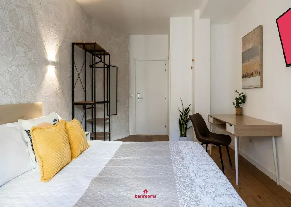 Photo 3 of 10, Barirooms - Suppa 14