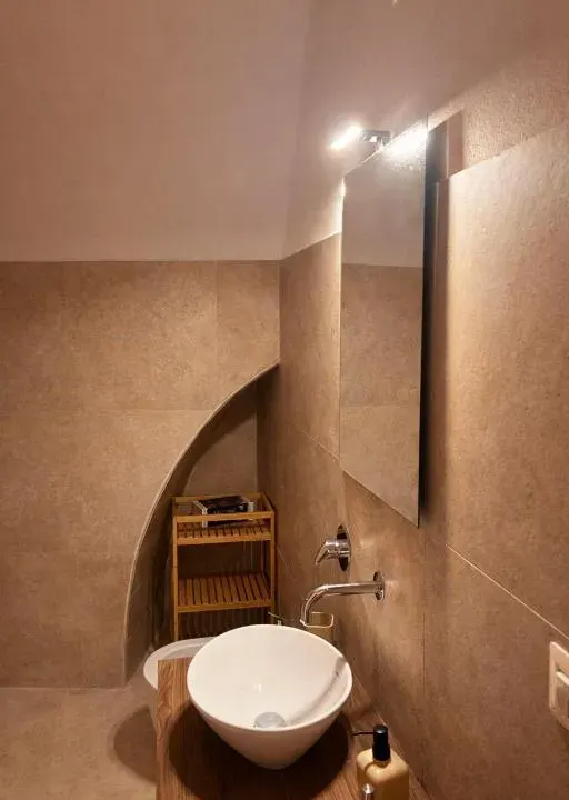 Photo 8 of 10, Casa Mela