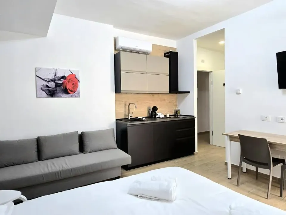 Photo 4 of 10, Rose Suites - Bari Stazione