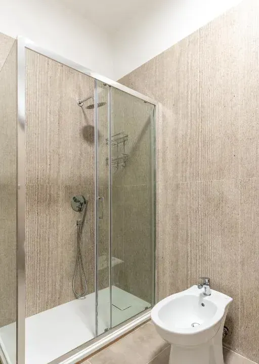 Photo 9 of 10, Fourooms Bari - Principe Amedeo