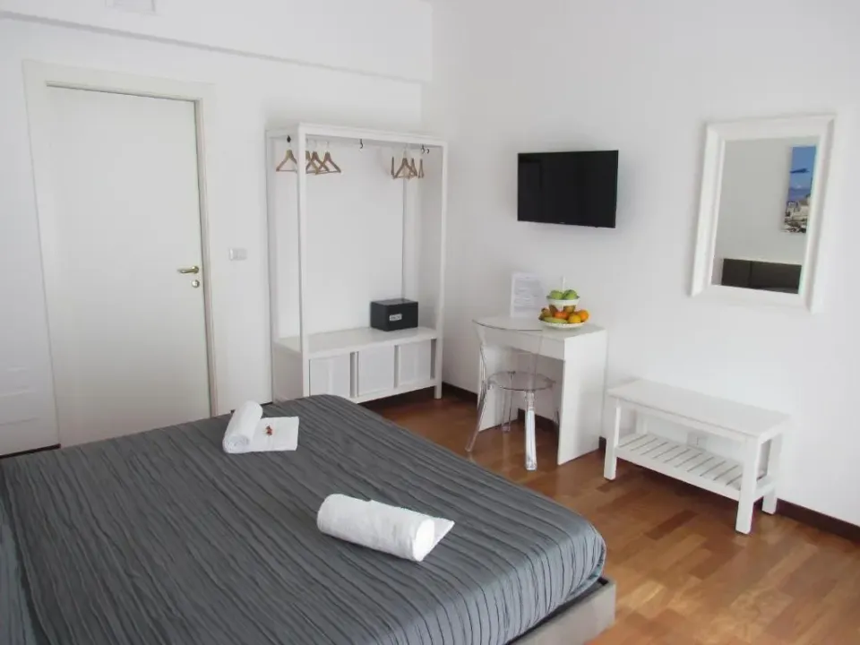 Photo 9 of 10, Room 56 - Le Dimore