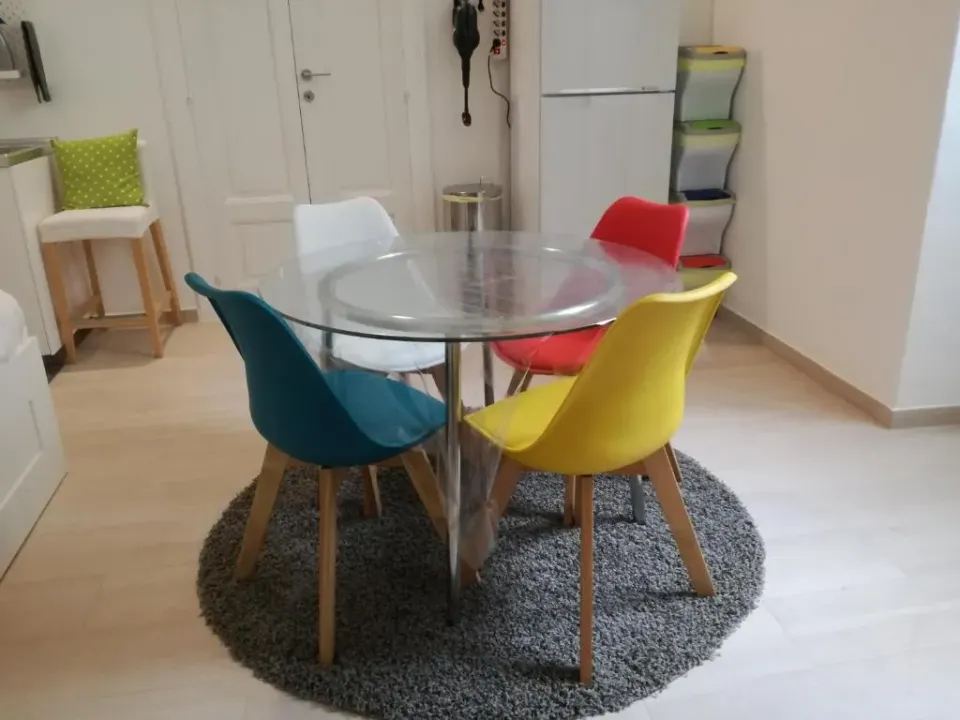 Photo 4 of 10, HOUSE of COLORS