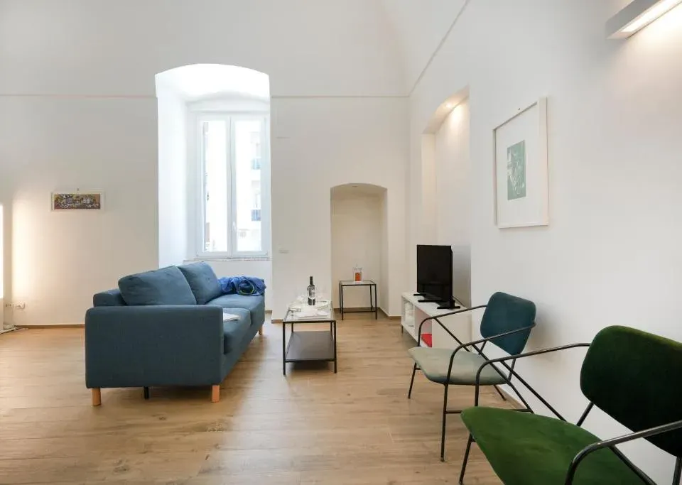 Photo 5 of 10, GuestHost - Oriens 24 - Comfy & Roomy Apartment