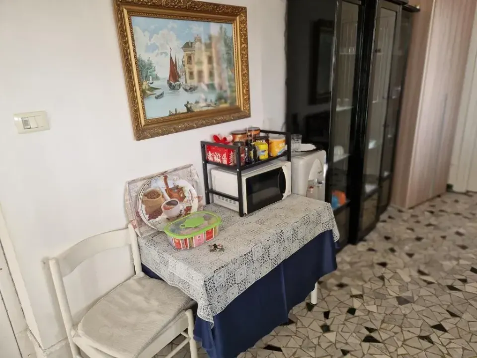 Photo 6 of 10, GANAJ Corso ITALIA 89