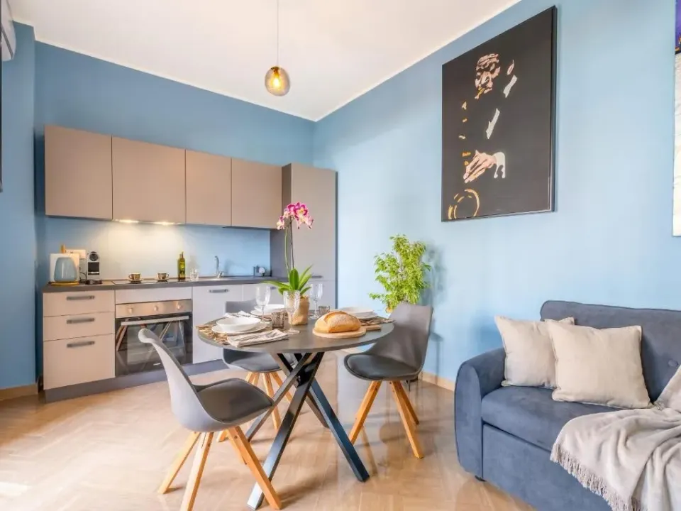 Photo 4 of 10, City Gate - luxury suites