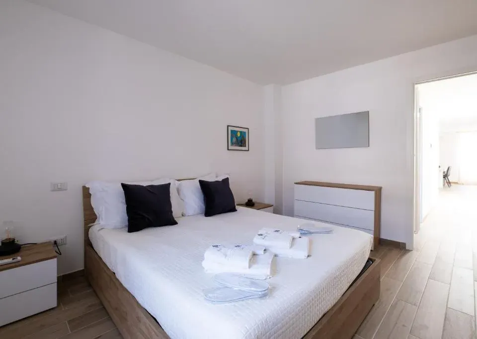 Photo 6 of 10, Amas Loft Apartment Bari - Abate Gimma