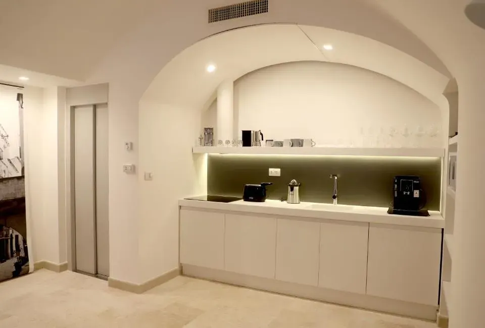 Photo 8 of 10, Vista Borgo Antico