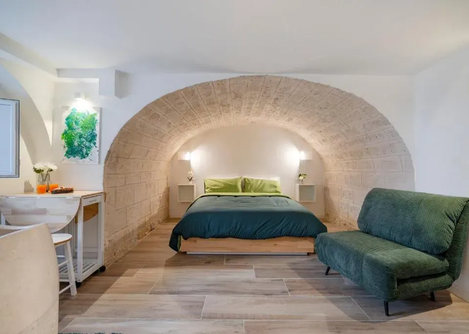 Photo 9 of 10, GuestHost - Vaulted Rooms in the heart of Bari