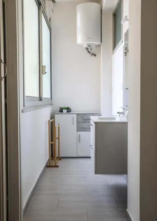 Photo 4 of 10, Vita Home