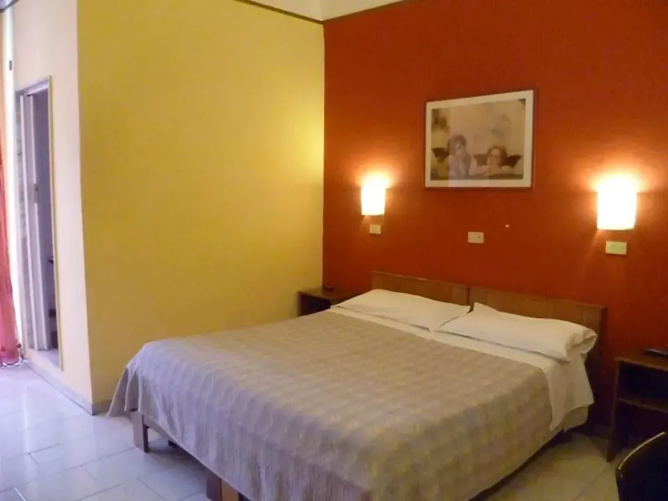 Photo 3 of 10, Hotel Pensione Romeo