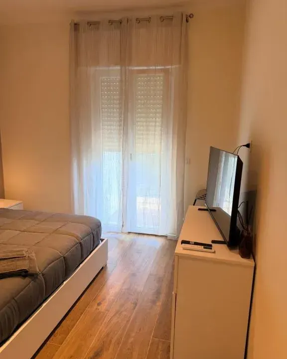 Photo 3 of 10, Villa Andrea Luxury Apartment
