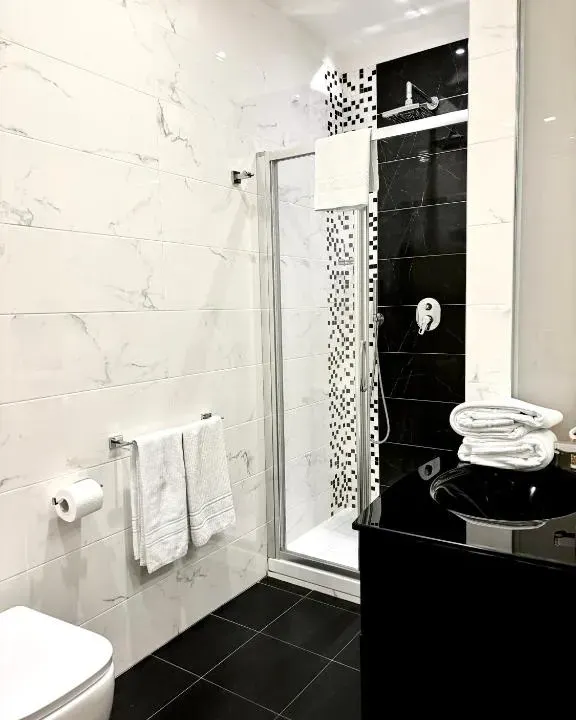 Photo 8 of 10, Les Suites Bari BED AND BREAKFAST