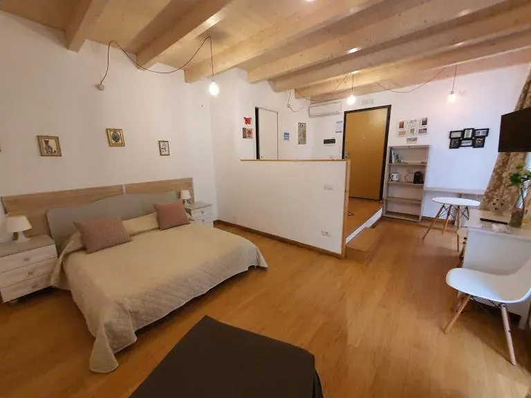 Photo 2 of 10, Arco Della Neve Guest House