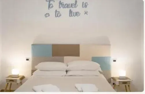 Photo 4 of 10, Ginevra Rooms