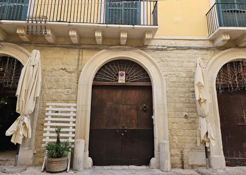 Photo 3 of 10, Palazzo Giotta - dimora storica