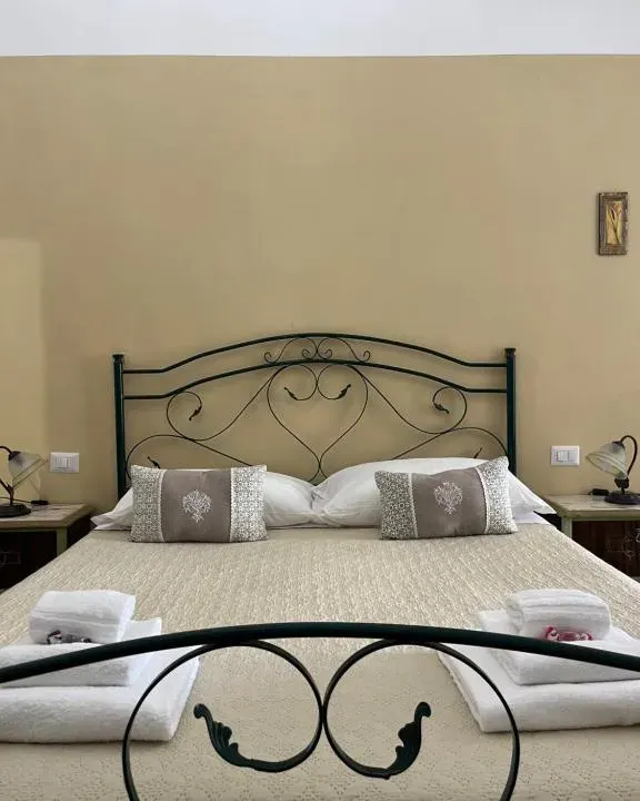 Photo 5 of 10, B&B Chimera Bari