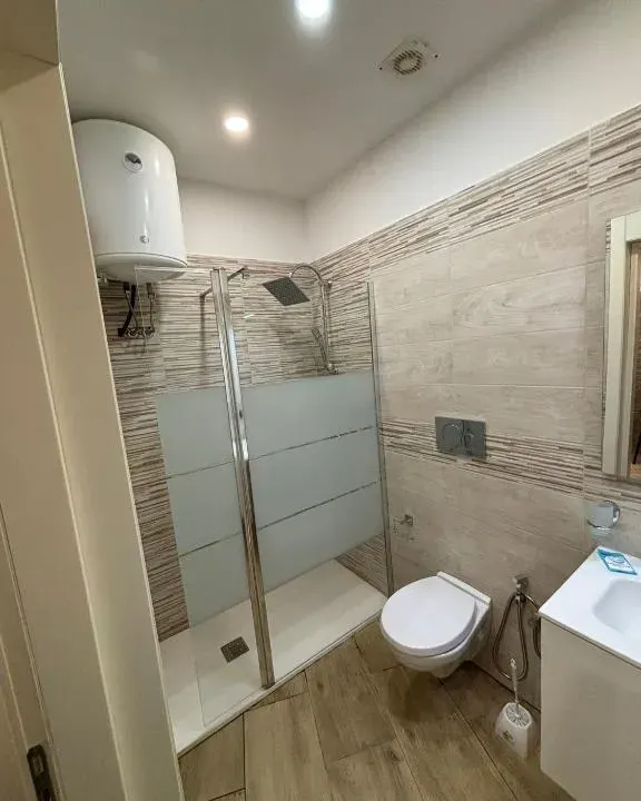 Photo 3 of 10, Loft Deluxe Clary