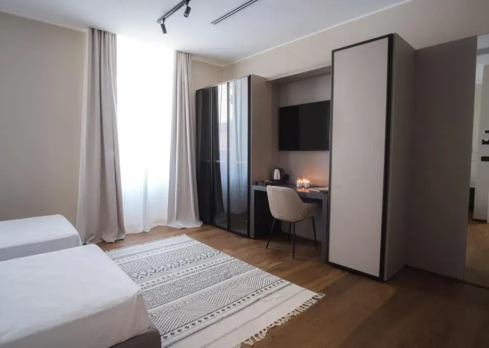 Photo 3 of 10, PALAZZO DANISI ROOMS&SUITES