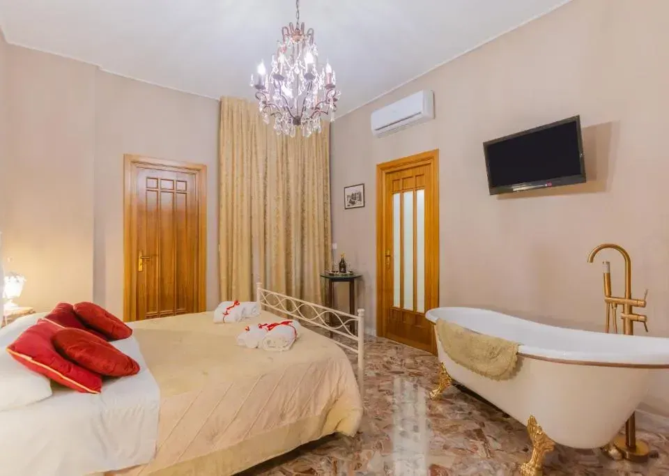 Photo 9 of 10, Bari Antica Boutique B&B