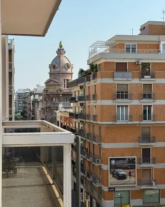 Photo 10 of 10, Rosa Bianca suites - City center