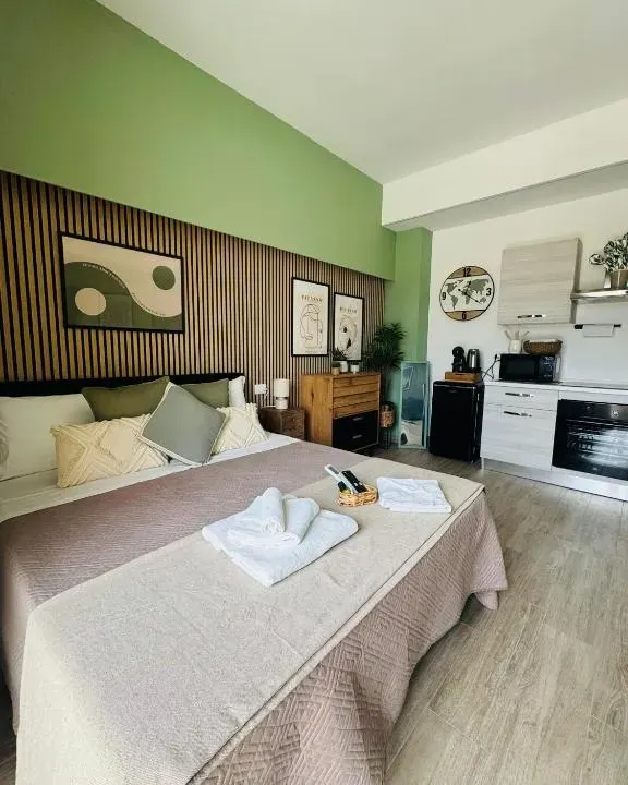 Photo 4 of 10, La Botanica Suite Apartment - Bari Central Station