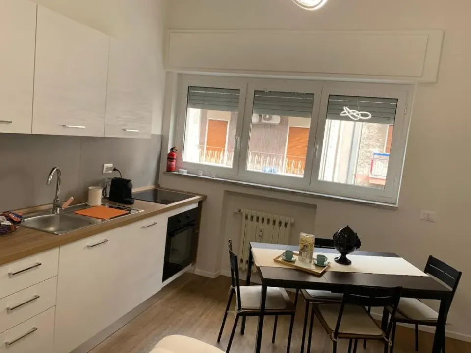 Photo 4 of 10, Pizzoli Suite