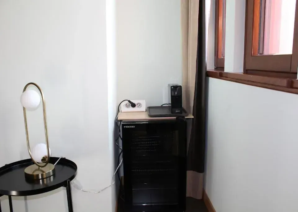 Photo 4 of 10, Bari Center Rooms