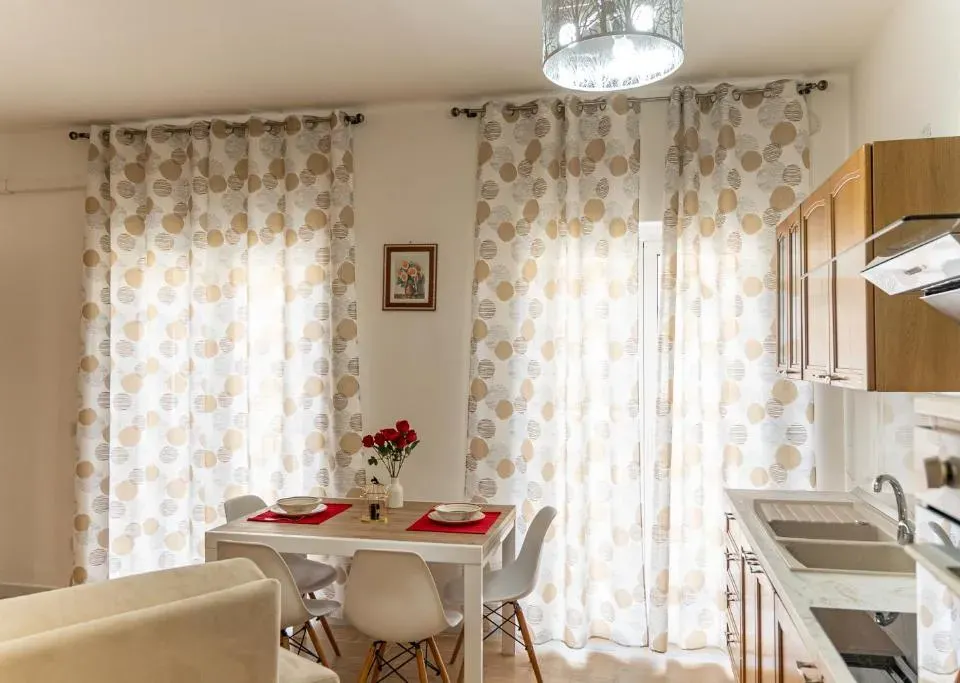 Photo 3 of 10, Alba Apartment - Bari Center