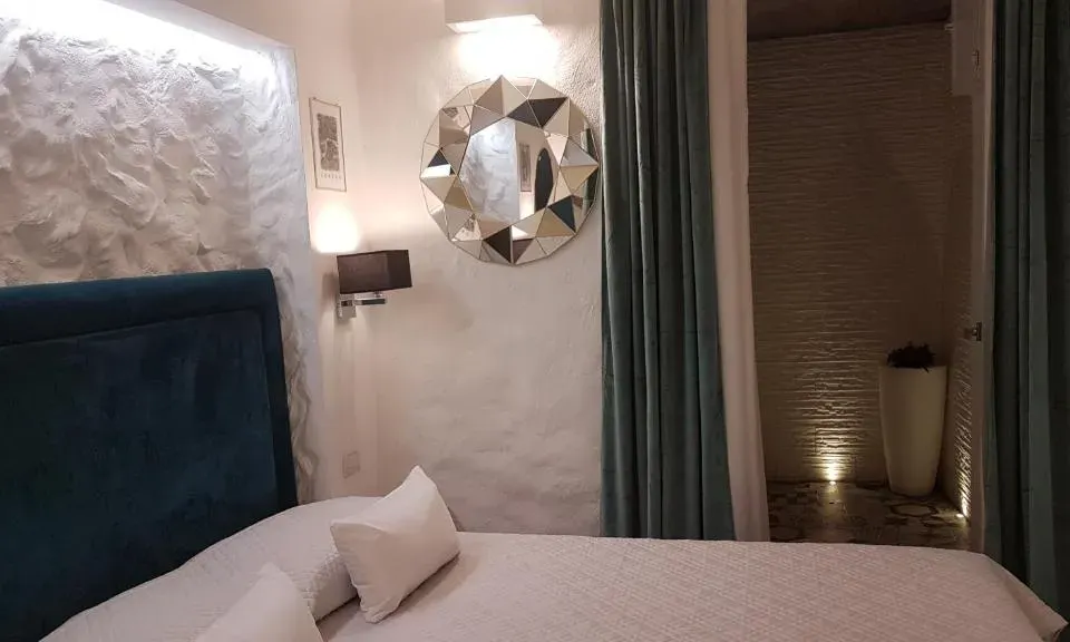 Photo 7 of 10, Room Del Giglio