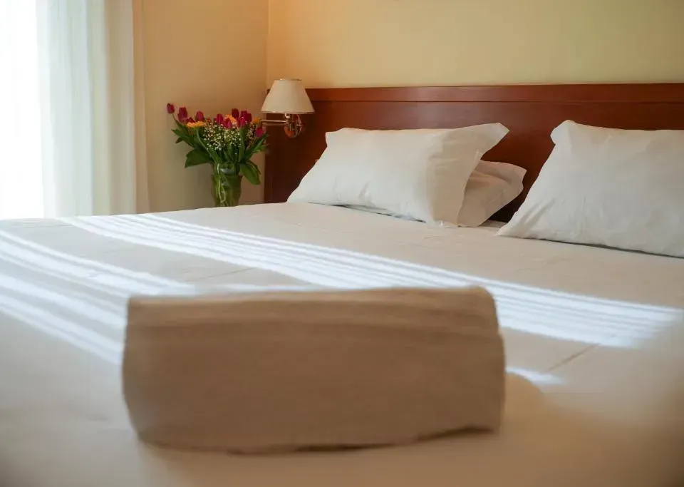 Photo 3 of 10, Hotel Adria