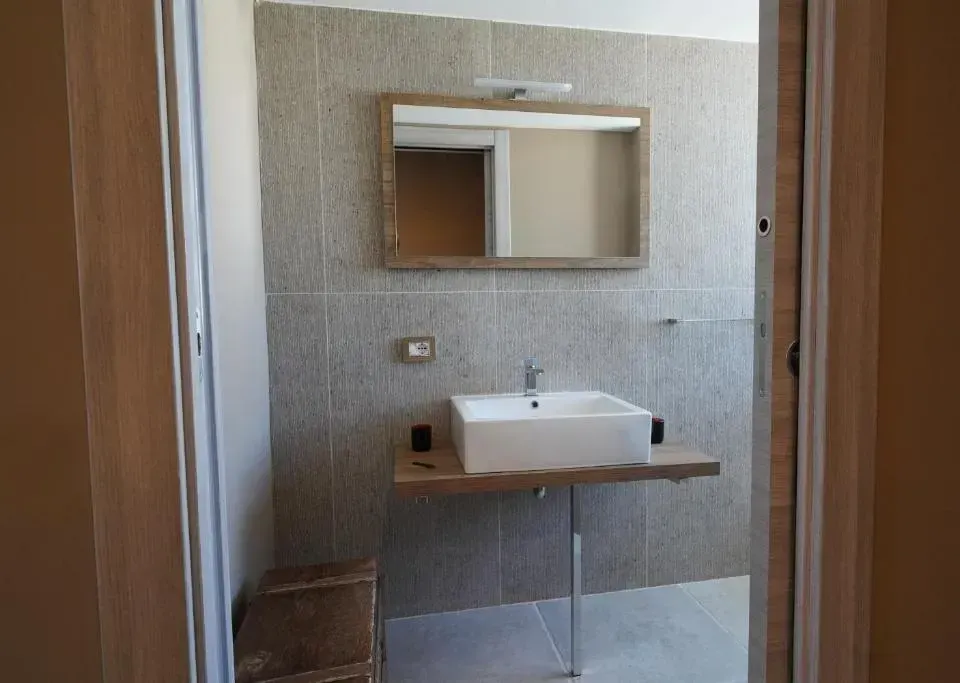 Photo 6 of 10, Suite DELFINO 39