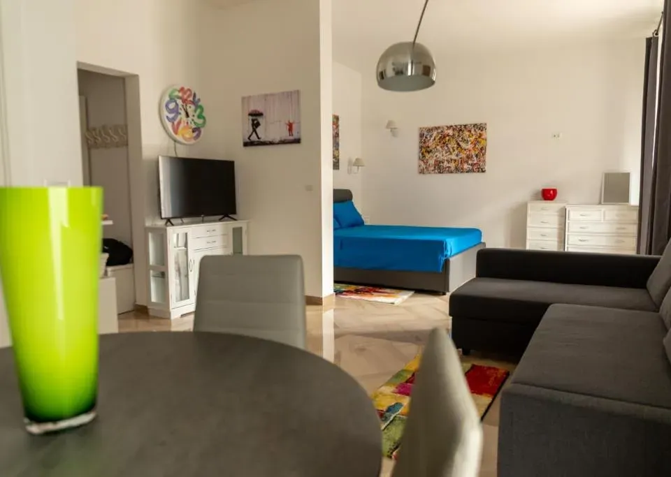 Photo 5 of 10, Cozy Loft Putignani