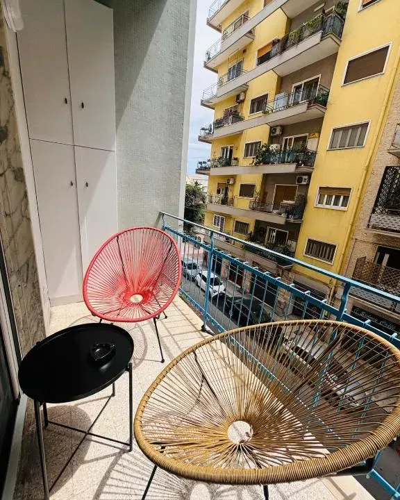 Photo 5 of 10, Casa Viola