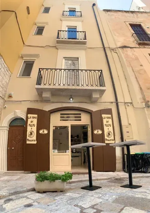 Photo 4 of 10, B&B Palazzo San Michele